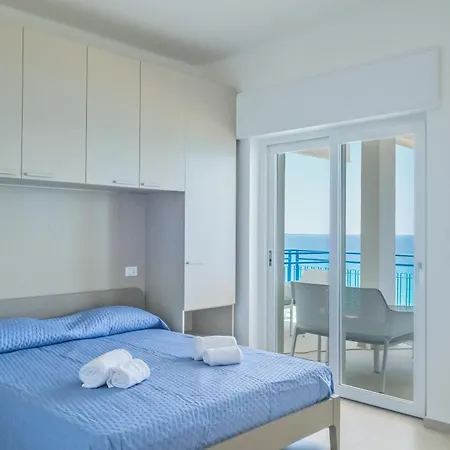 Luxury Penthouses Romeo E Giulietta By Gg Gallipoli