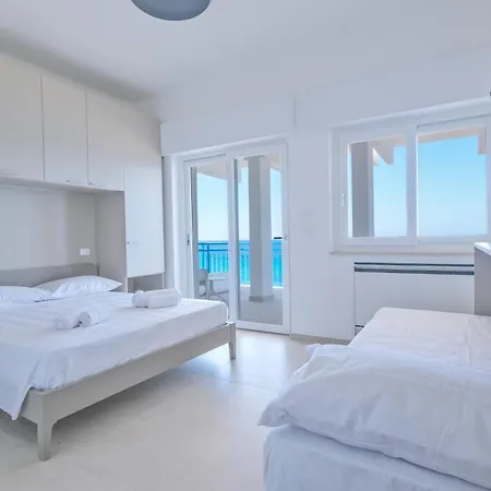 Appartamento Luxury Penthouses Romeo E Giulietta By Gg Gallipoli